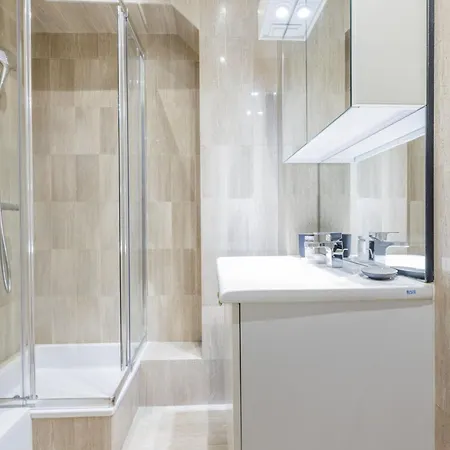 Exceptional Near The Eiffel Tower 3 Bdr 5 P Appartamento Parigi