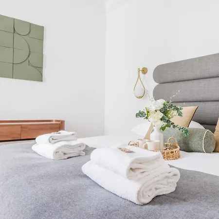 Exceptional Near The Eiffel Tower 3 Bdr 5 P Appartamento